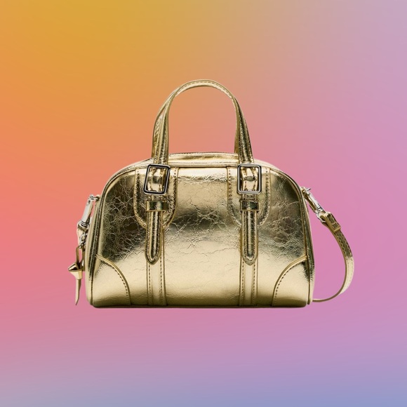 Zara Handbags - NWT 👜 ZARA limited edition metallic gold mini tote bag.